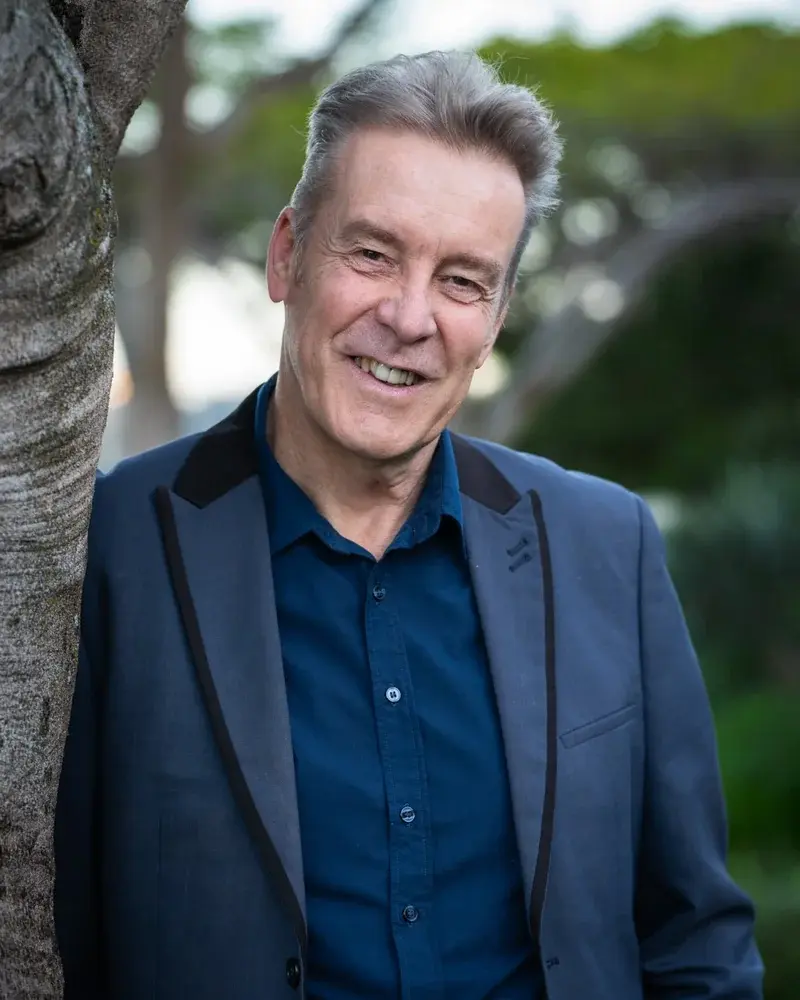 Simon Kelly